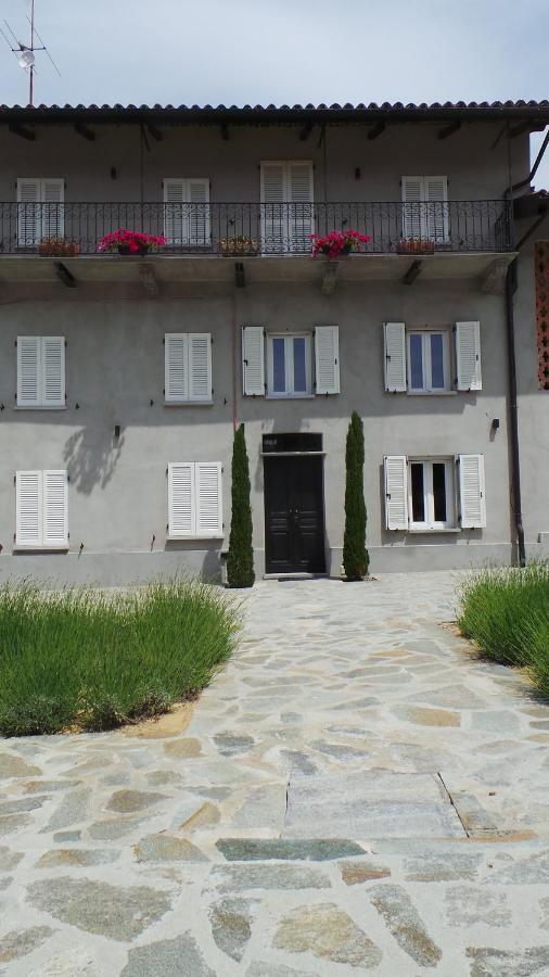 Sotto La Vigna Charm Stay Adults Only Vacation Suite Appartment Montegrosso dʼAsti Exterior foto